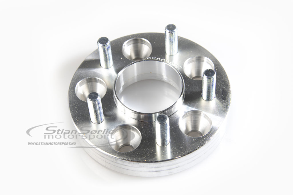 Spacer 5x108 Volvo. 25mm tykk. (65,1) med pinnebolter
