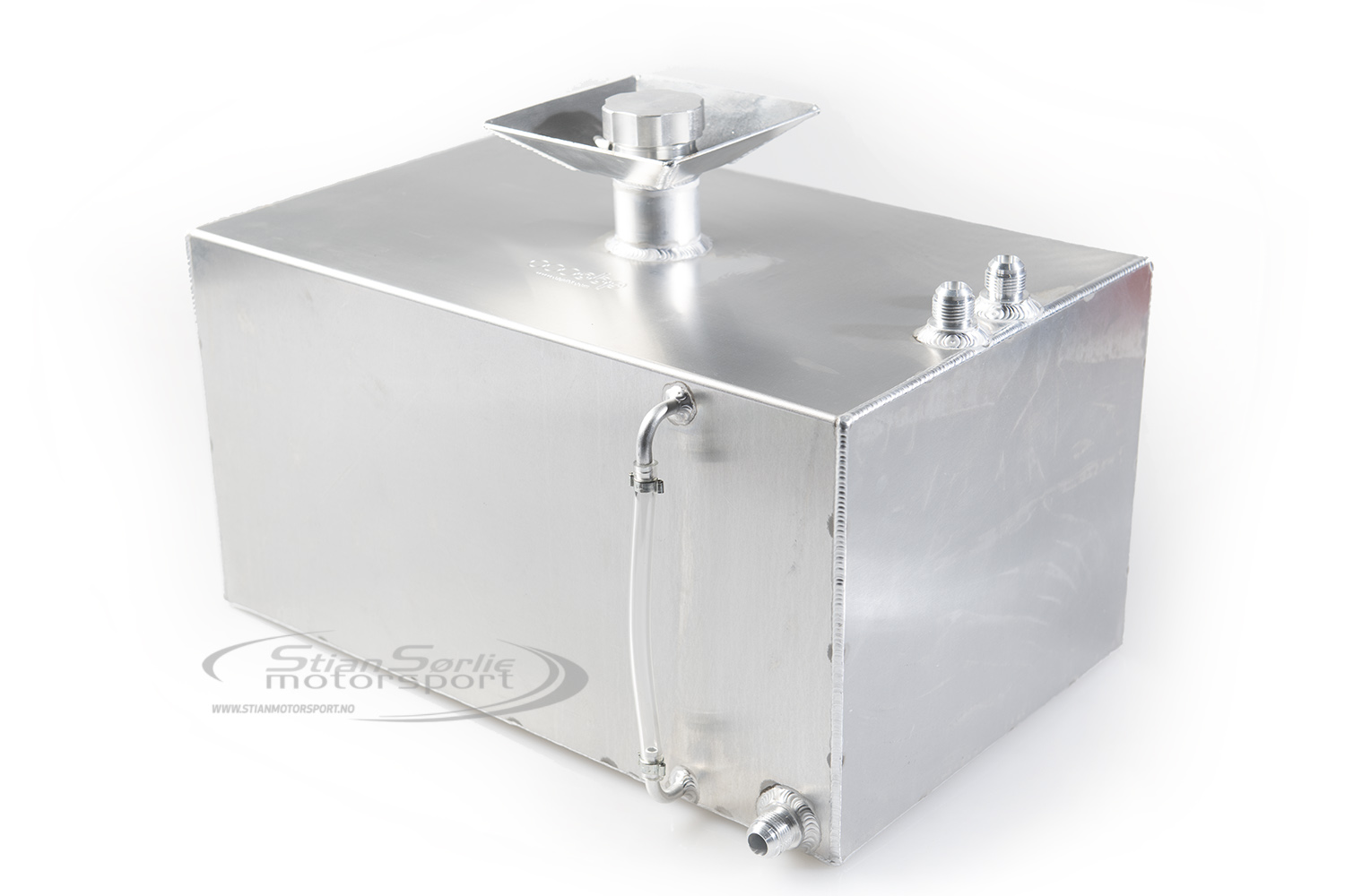 Bensintank OBP 30,28L (8GAL), AN10 Aluminium m/splashguard