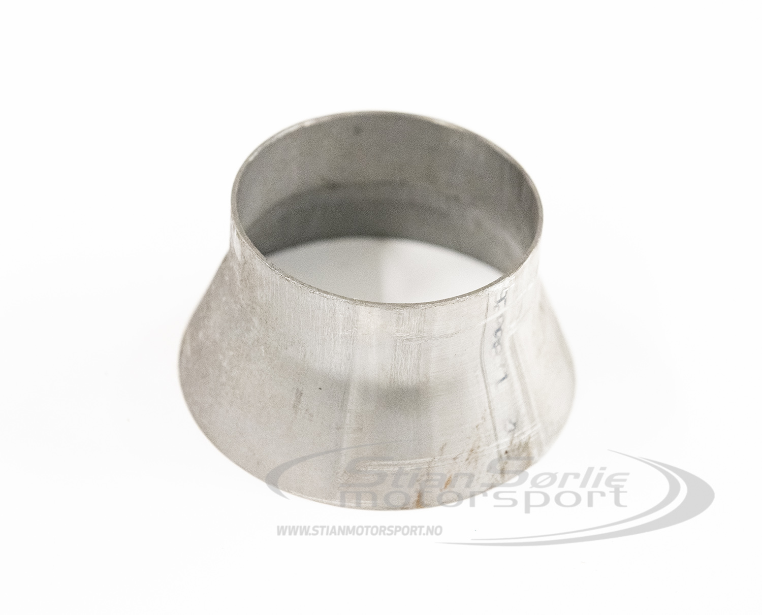Eksosrør overgang 2,5" til 3" konet (63,5mm - 76mm ) Rustfritt